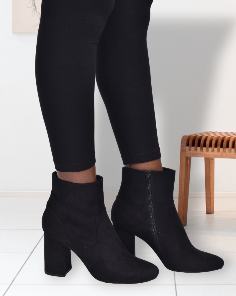 Raea Black Boots - StylePhase SA
