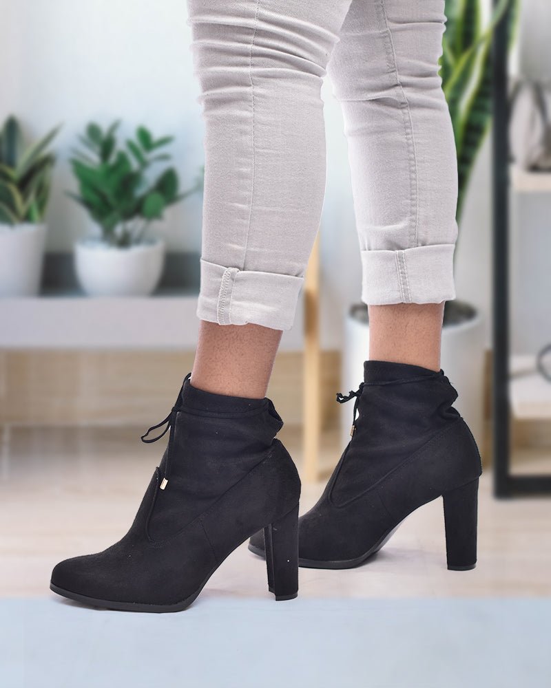 Raine Black Boots - StylePhase SA