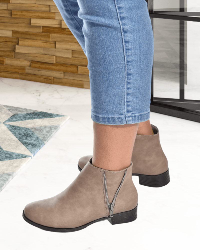 Simi Taupe Boots - StylePhase SA